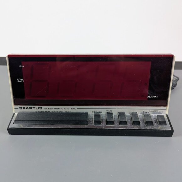 Vintage Spartus Hi Tech 1150 Digital Alarm Clock - WORKING! - Picture 1 of 7